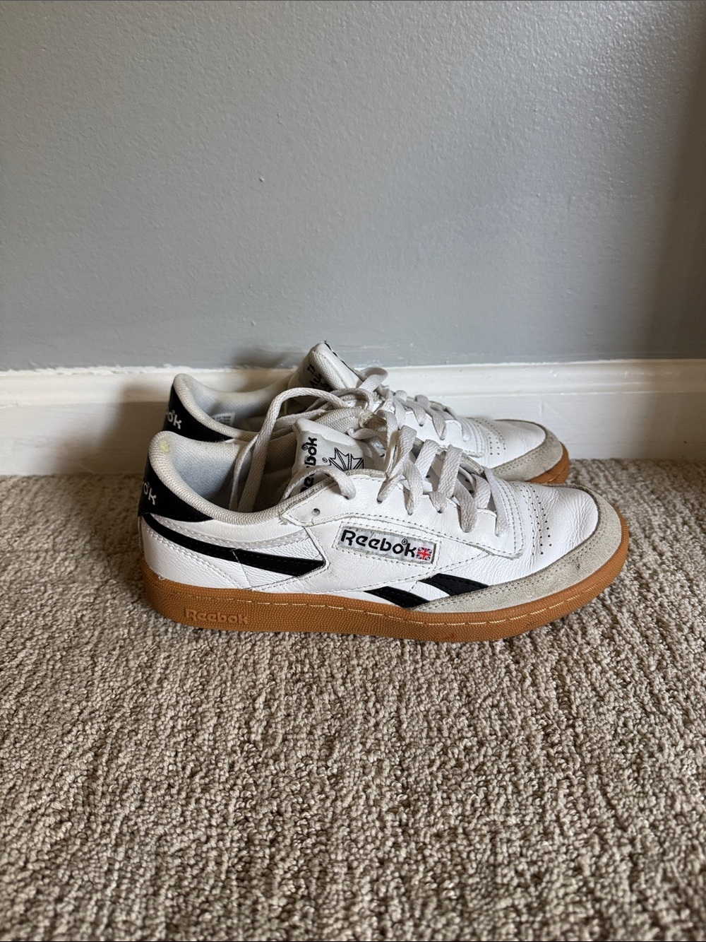 Reebok Sneakers Size 6